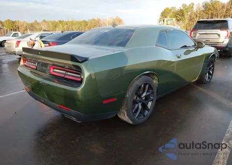 2022 Dodge Challenger R/T z USA, uszkodzony, nr VIN 2C3CDZBT8NH233824